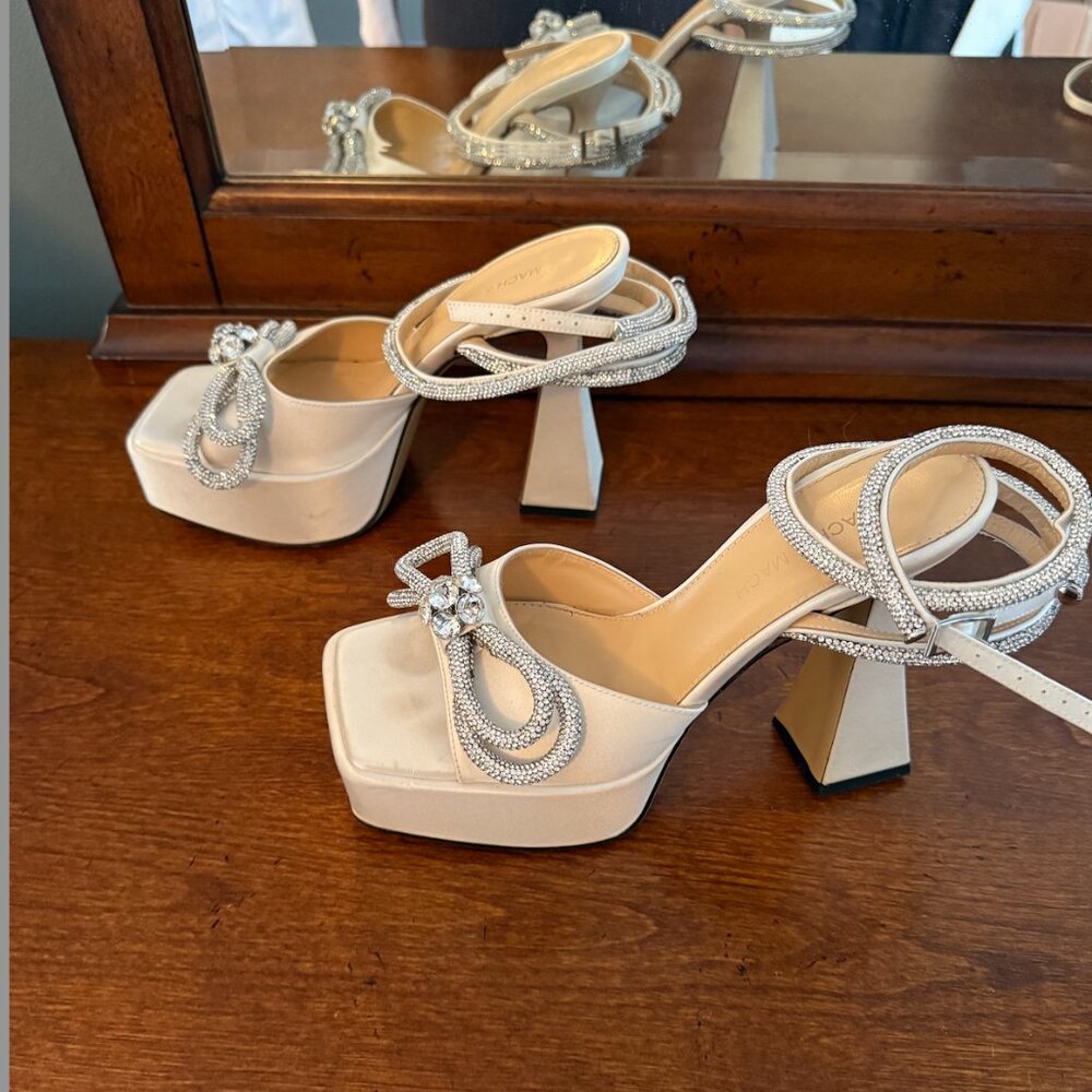 Mach & Mach double bow white platform heels - Picture 5 of 9